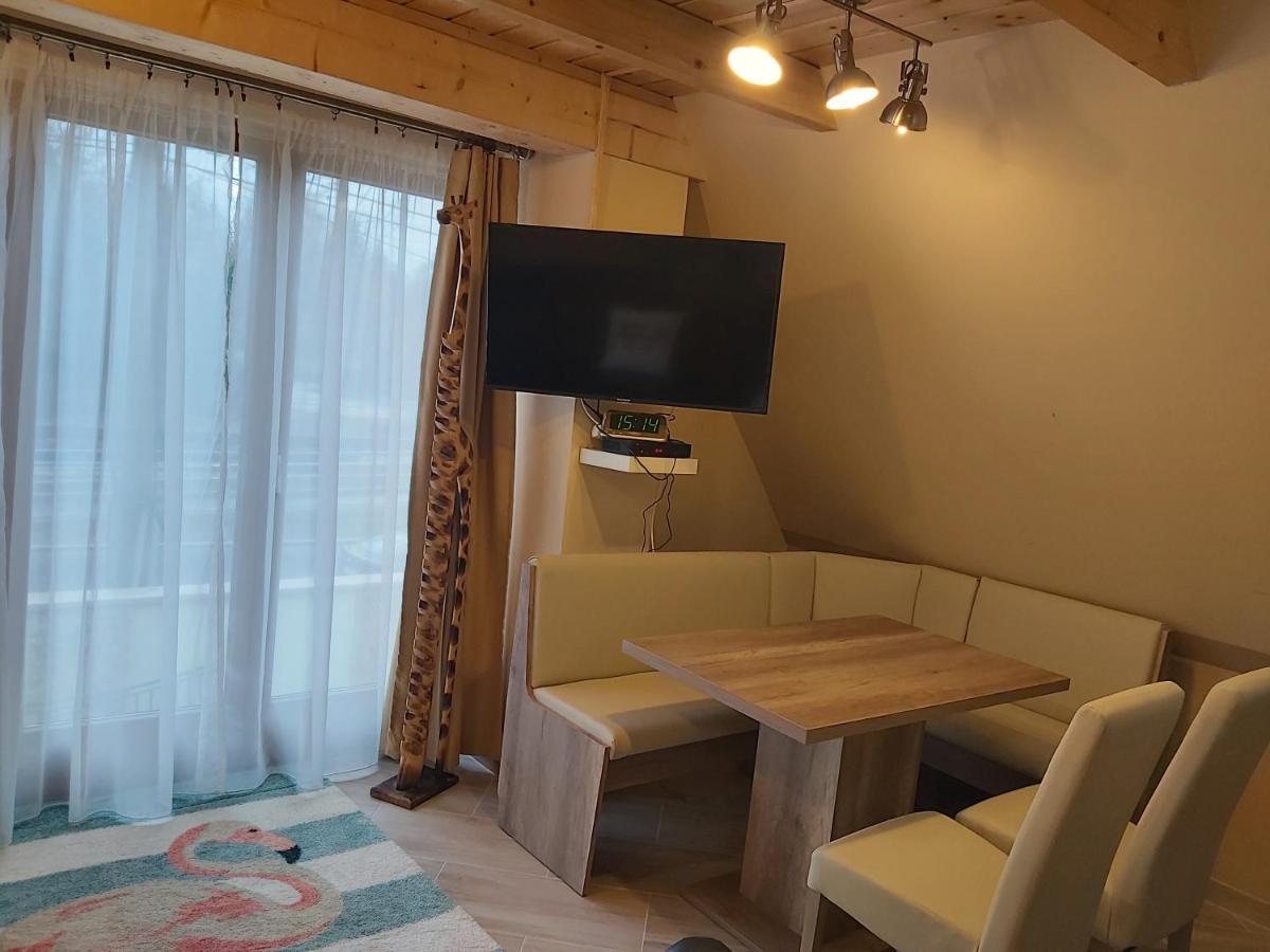 Flamingo Apartman Balatonszarszo Luaran gambar