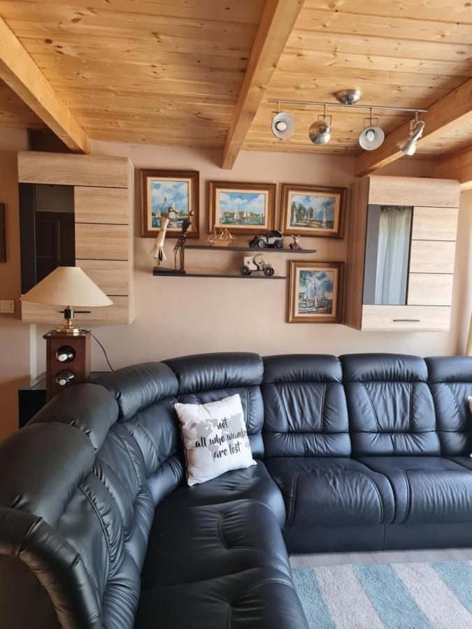 Flamingo Apartman Balatonszarszo Luaran gambar