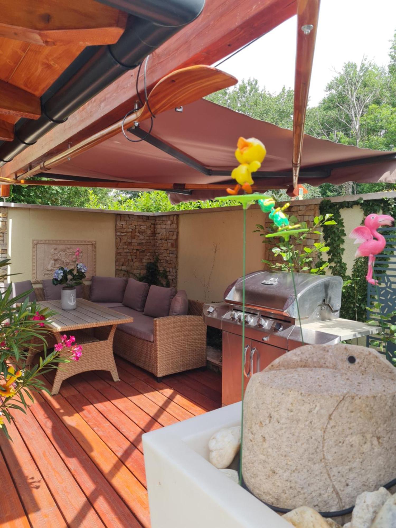 Flamingo Apartman Balatonszarszo Luaran gambar